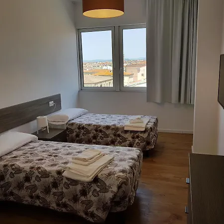 Four * Oristano